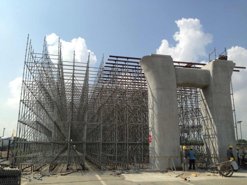 高架橋腳手架，恐高還如此猖狂