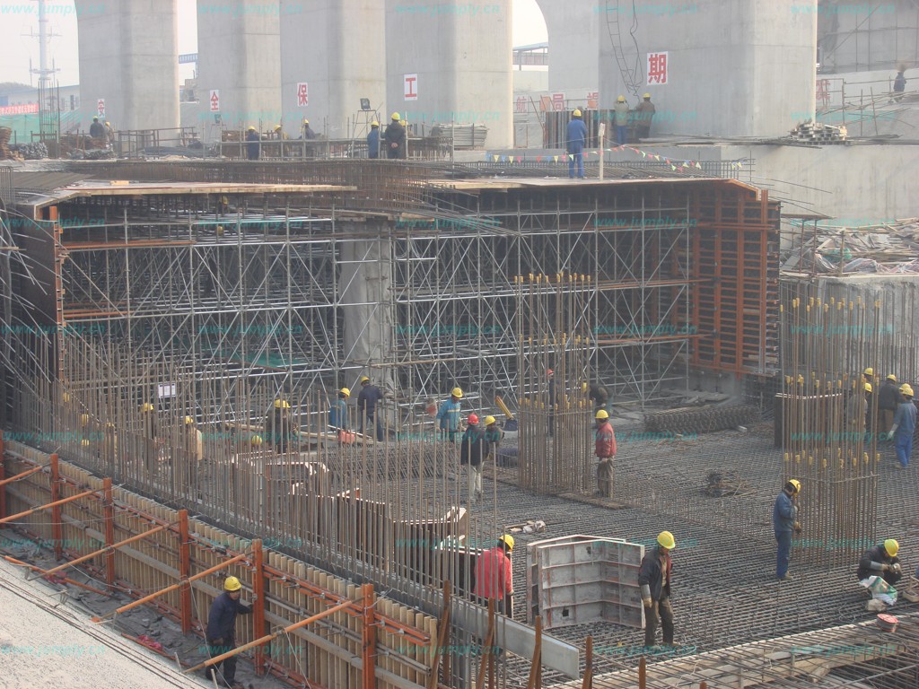 承插型盤扣式鋼管支架,“恨天高”也要好管架上去